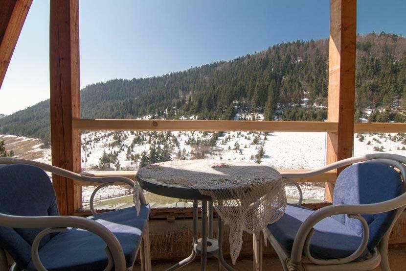 Apartmani Terase Konjska Reka Экстерьер фото